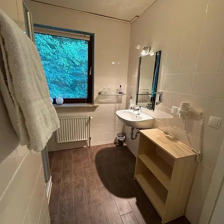 Bed & Breakfast Manusfaktur Waldcafe Und 3*